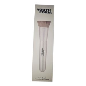 Youth Foria 303 Oval Foundation Brush NEW‎ IN BOX